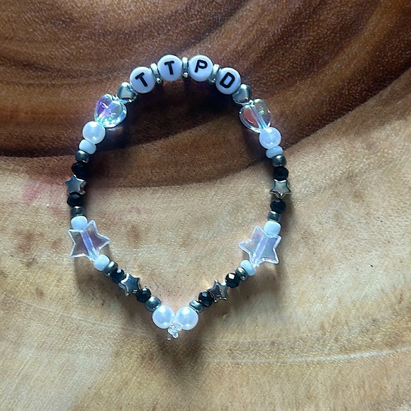 Taylor Swift Jewelry - Taylor Swift Handmade Friendship Beaded Bracelet
“TTPD”